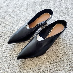 NWOT Zara leather heels